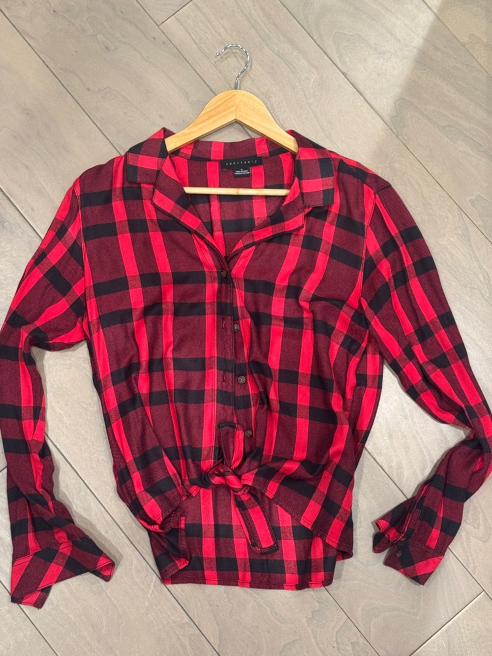 Sanctuary Red and Black Plaid Button-Front Tie-Hem Shirt